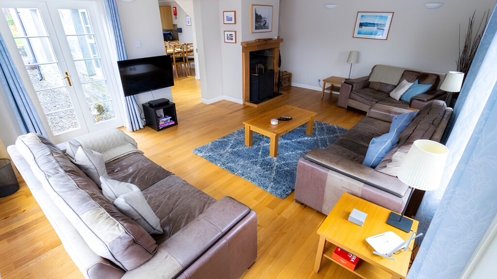 Old Smiddy Cottage provides all the important basics in our beautiful lochside cottage.